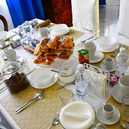 Casa Nizza Oda ve Kahvaltı